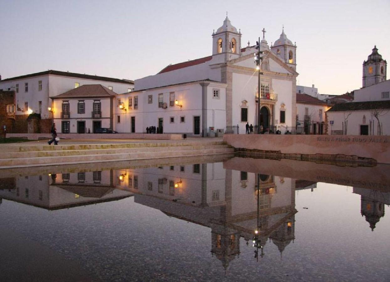 Vila Mos Lagos Bagian luar foto